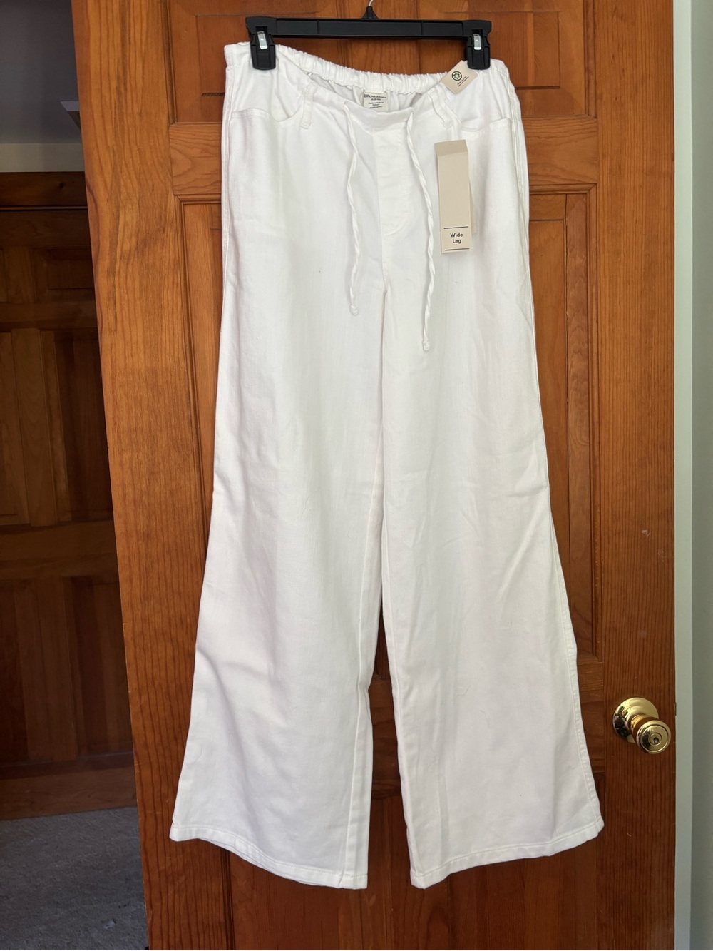 No Boundaries NWT Women’s White Drawstring Wide Leg Pants Size 8/10